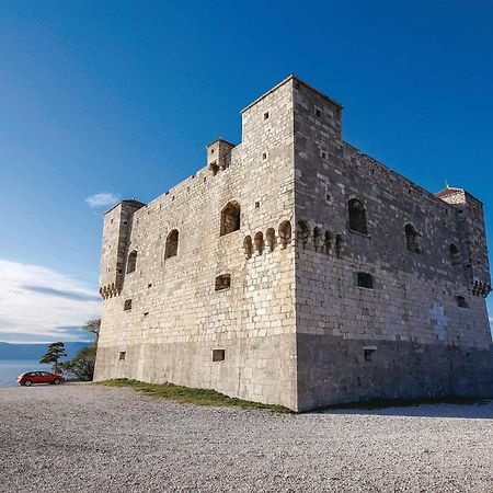 Nice Apartment In Senj With Ethernet Internet Екстериор снимка