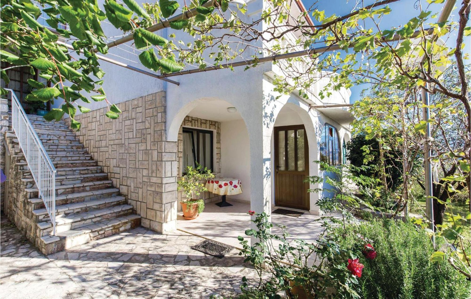 Nice Apartment In Senj With Ethernet Internet Екстериор снимка