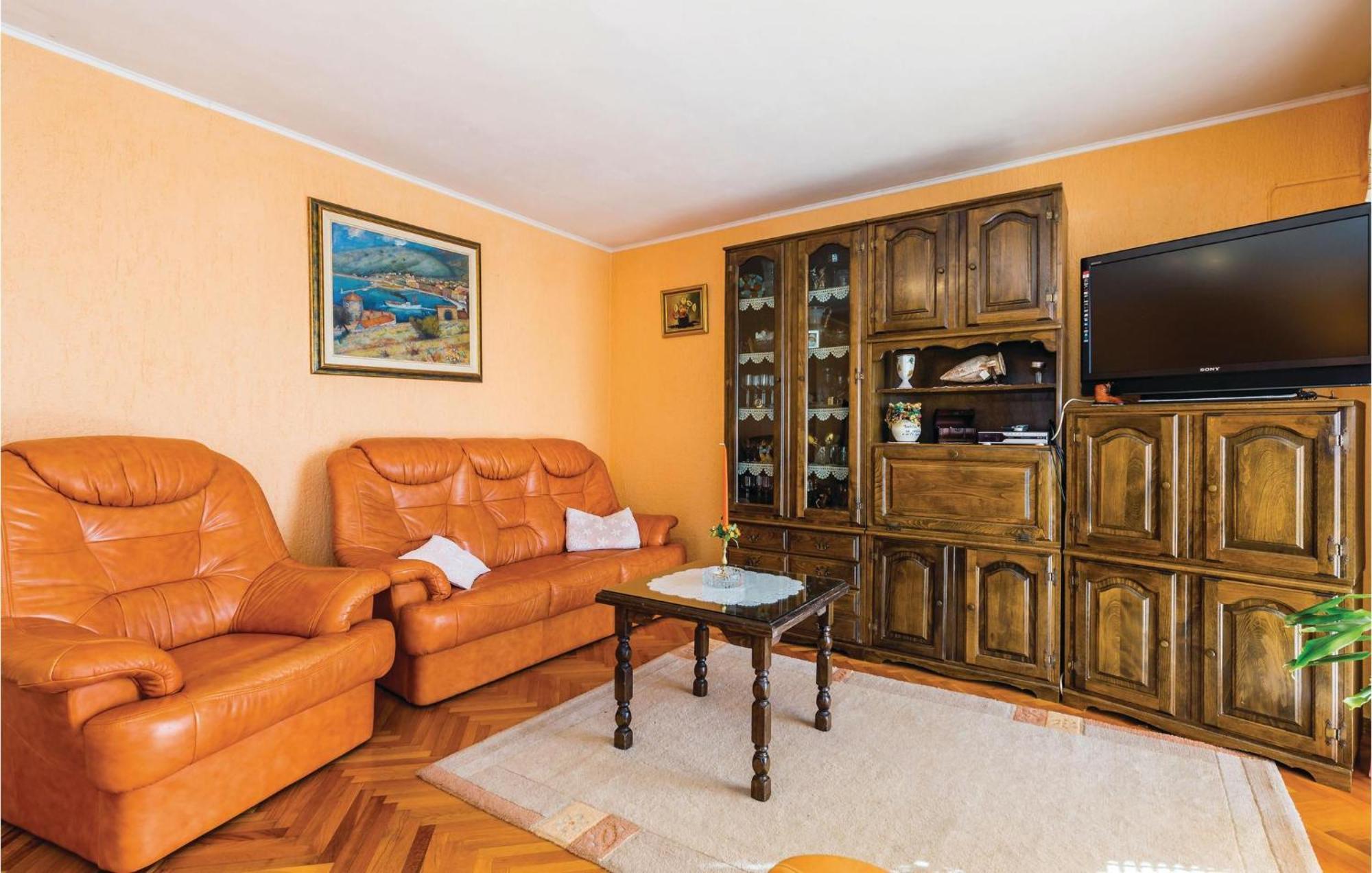 Nice Apartment In Senj With Ethernet Internet Екстериор снимка
