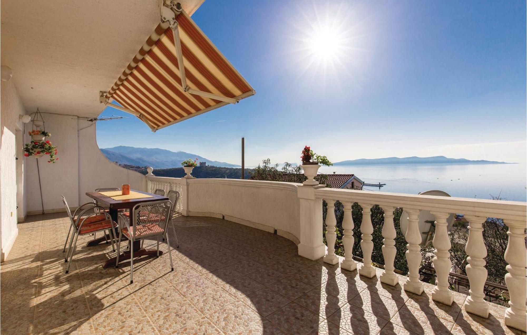 Nice Apartment In Senj With Ethernet Internet Екстериор снимка