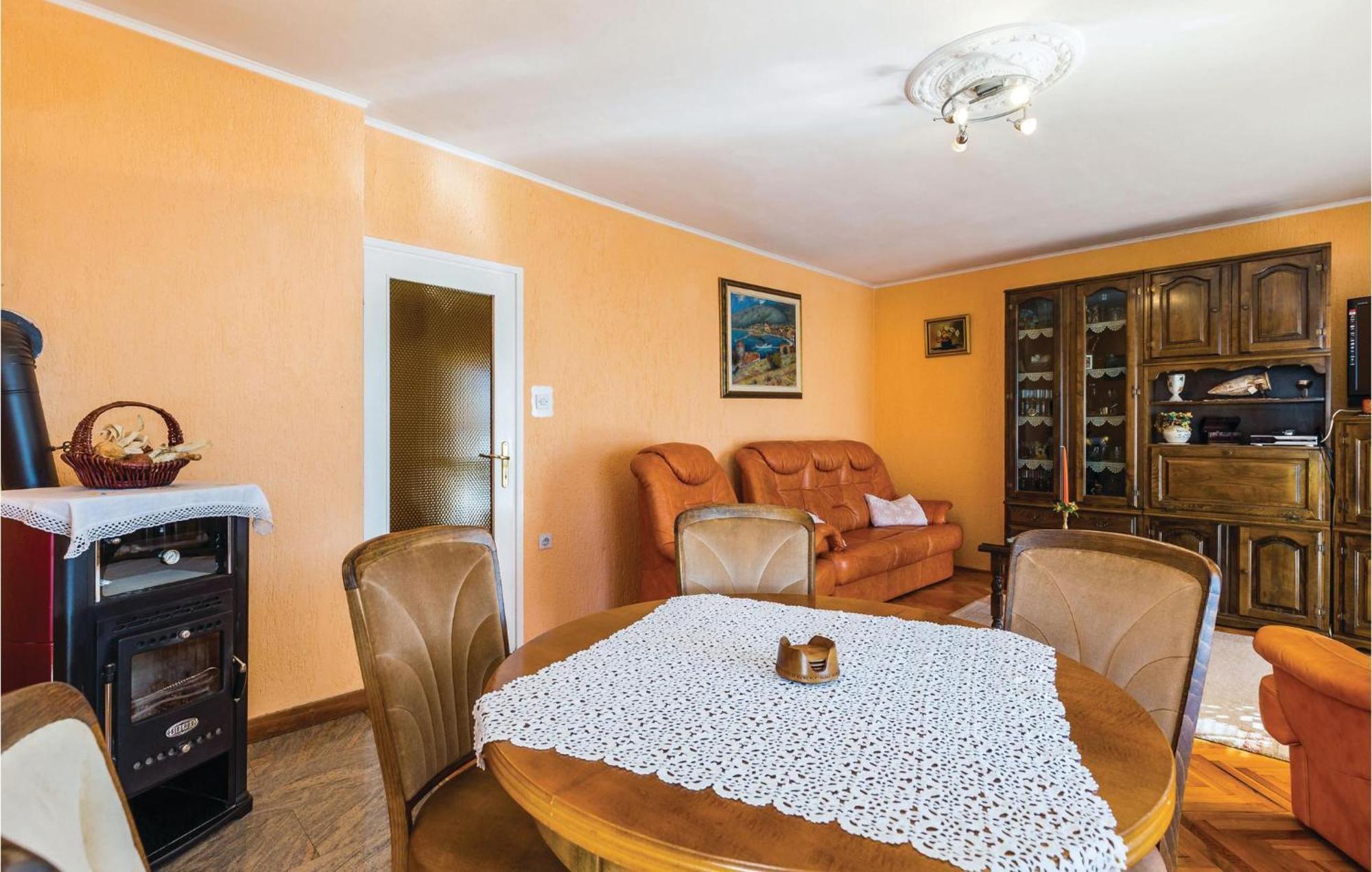 Nice Apartment In Senj With Ethernet Internet Екстериор снимка