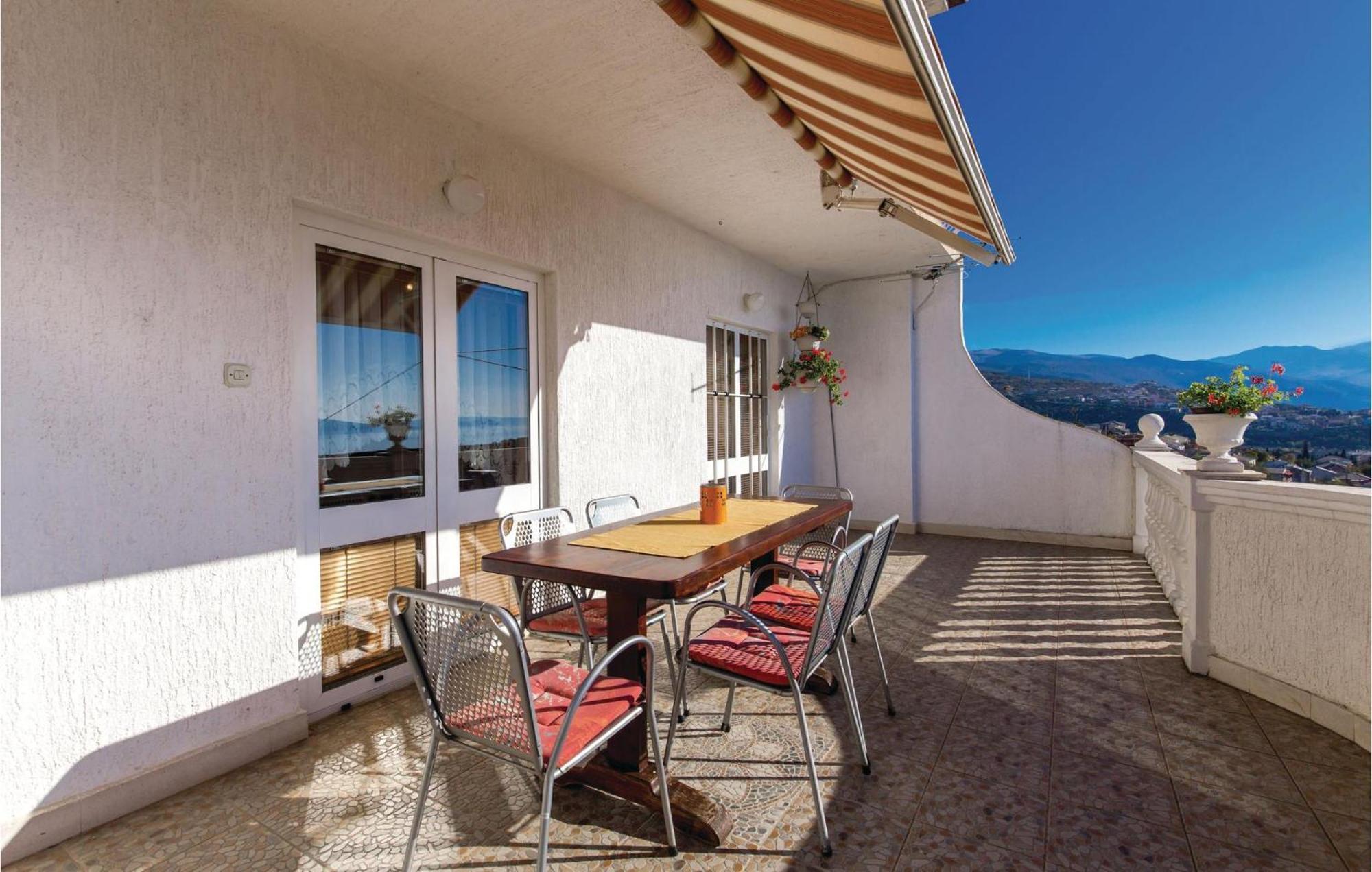 Nice Apartment In Senj With Ethernet Internet Екстериор снимка